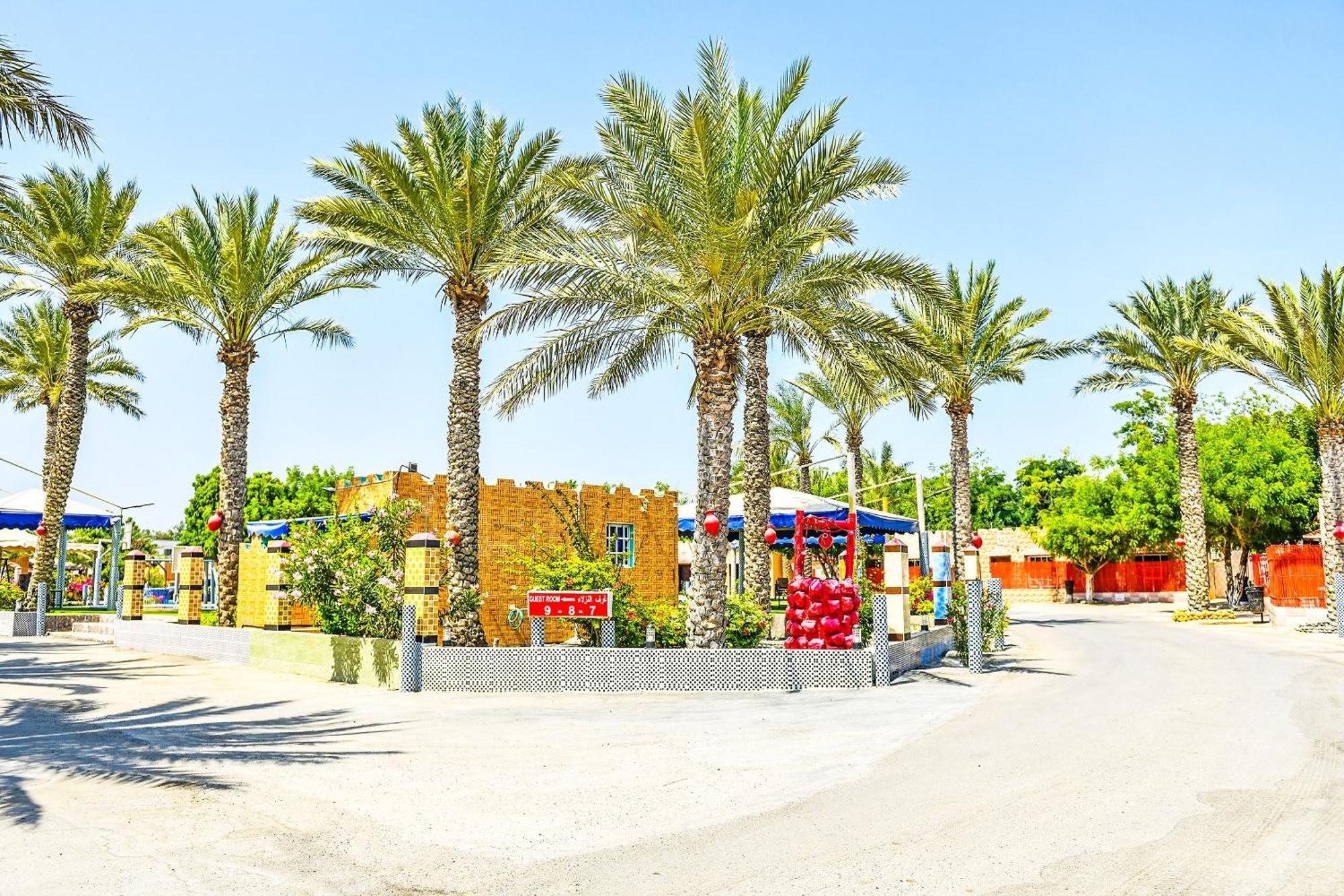 Oyo 138 Gulf Sand Motel Barka Exterior foto