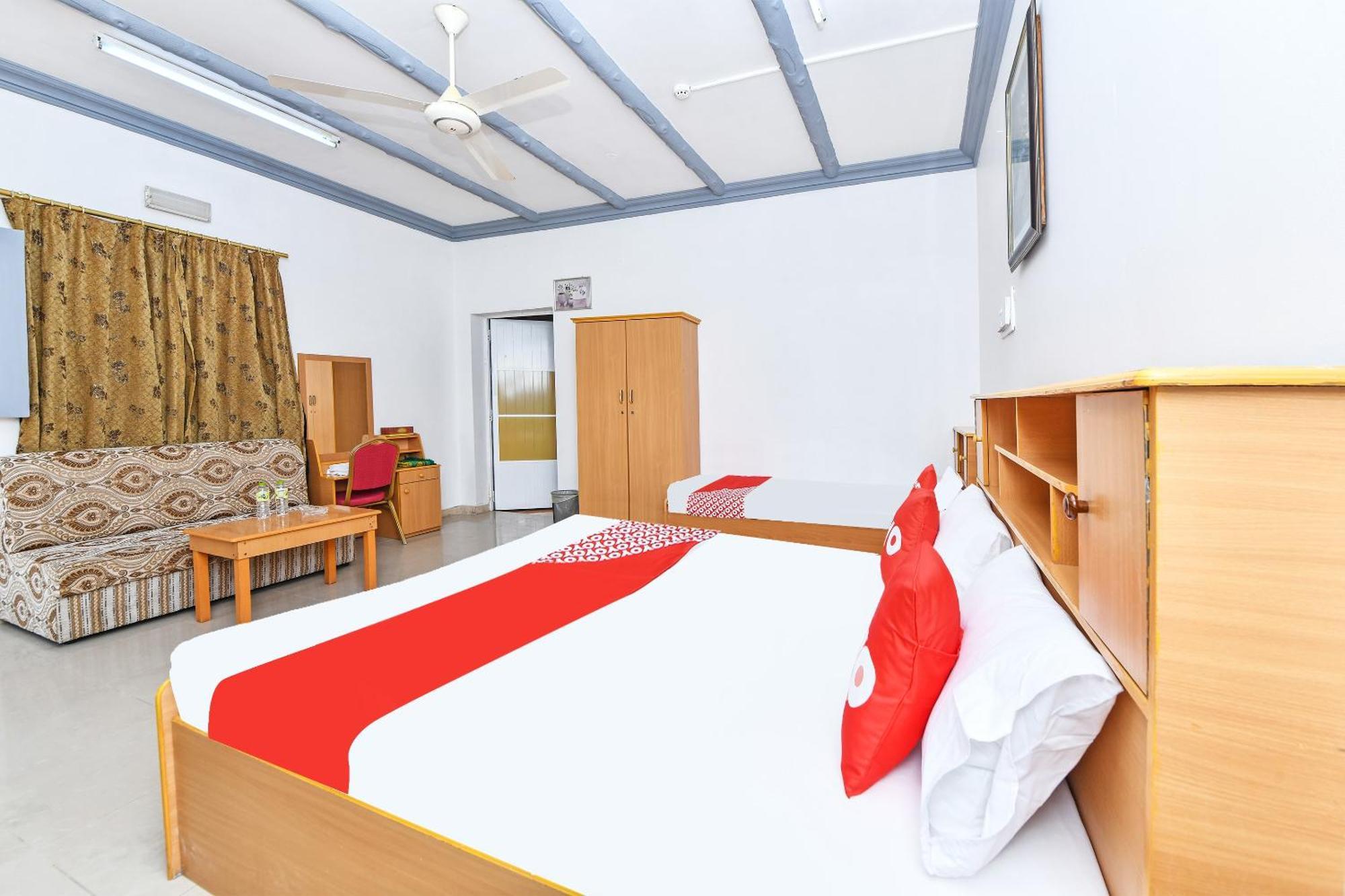 Oyo 138 Gulf Sand Motel Barka Exterior foto