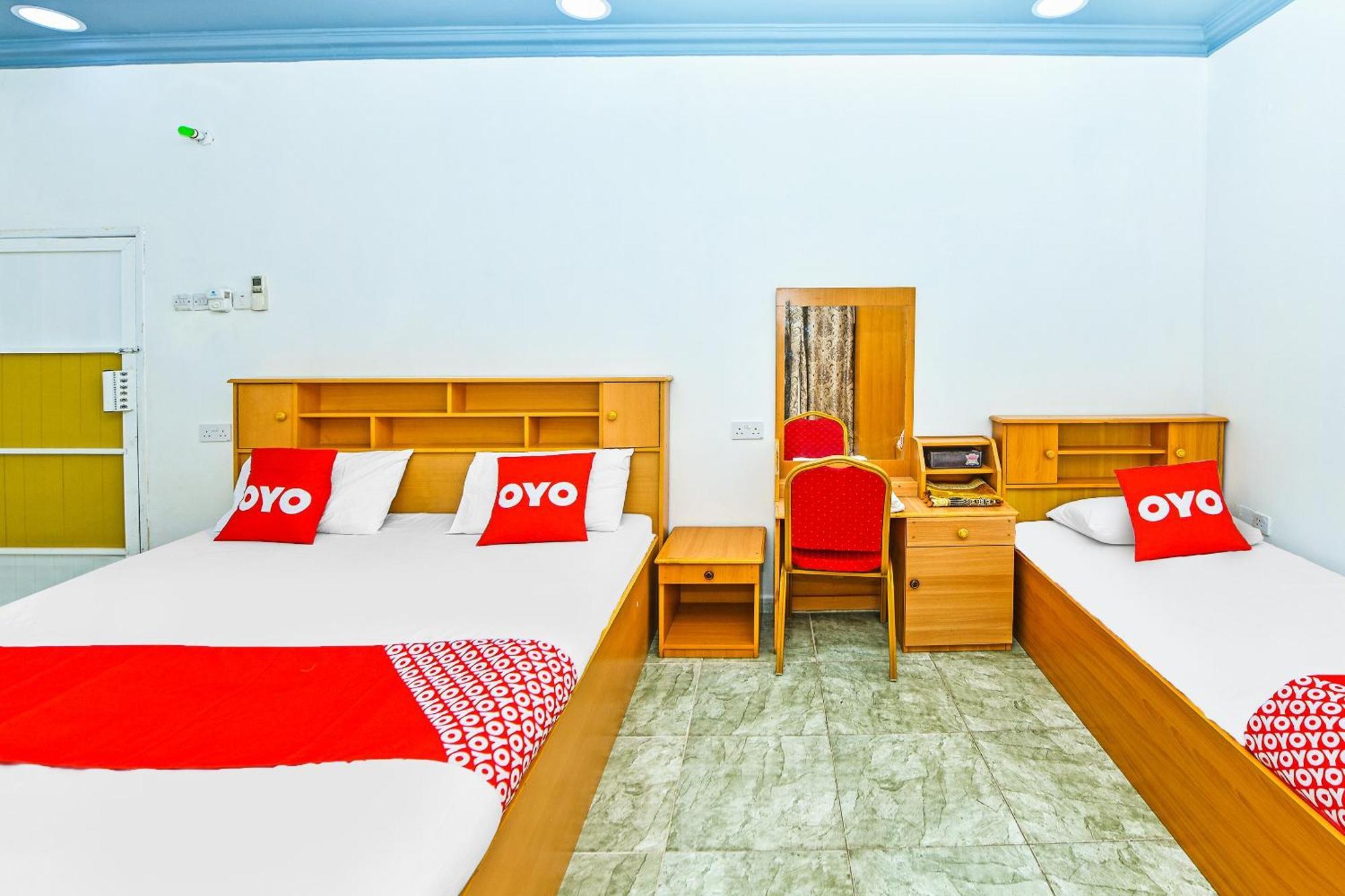 Oyo 138 Gulf Sand Motel Barka Exterior foto